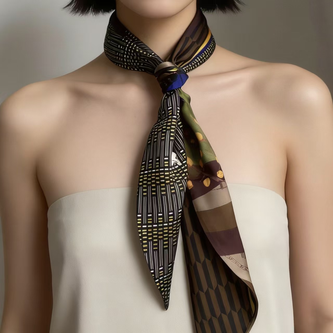 Luxury Print Long Hair Ribbon  - огляд і ціна Face Scarf Mask